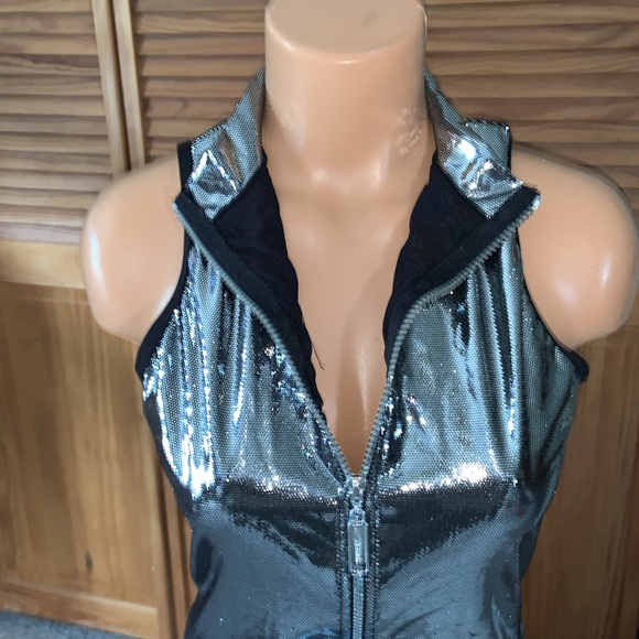 TYRA BANKS RARE silver speedo size 12. Zip front NEW OLD STOCK - Picture 8 of 14